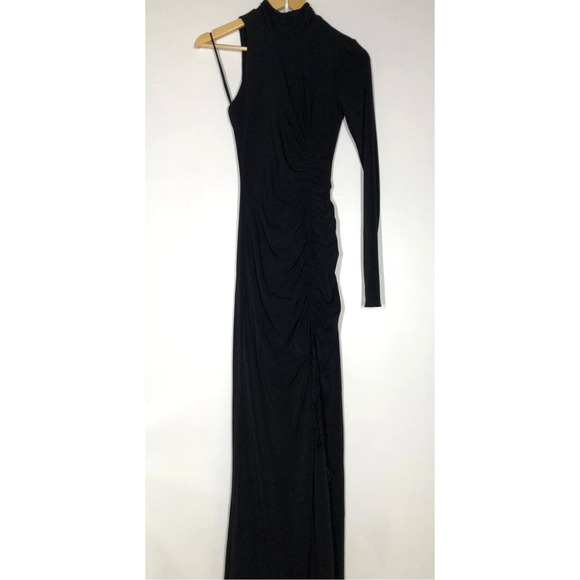 Cinq à Sept Francoise Gown Long Sleeve Black 2 - Picture 4 of 16